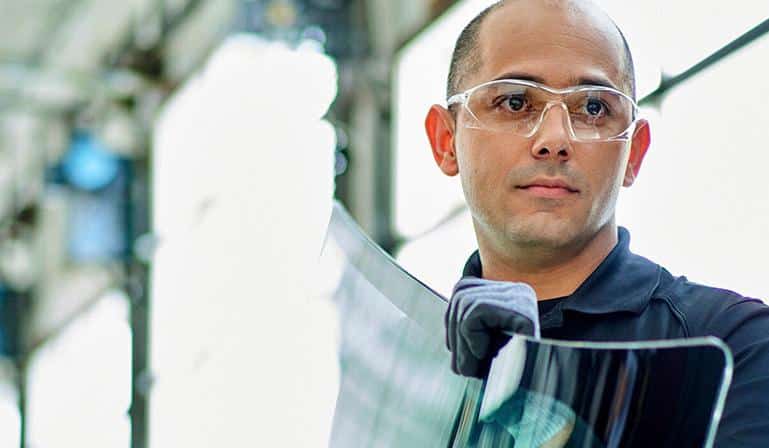 A technician will assess the damage on your windshield